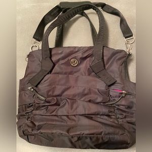 Lululemon gym or travel bag - good quality